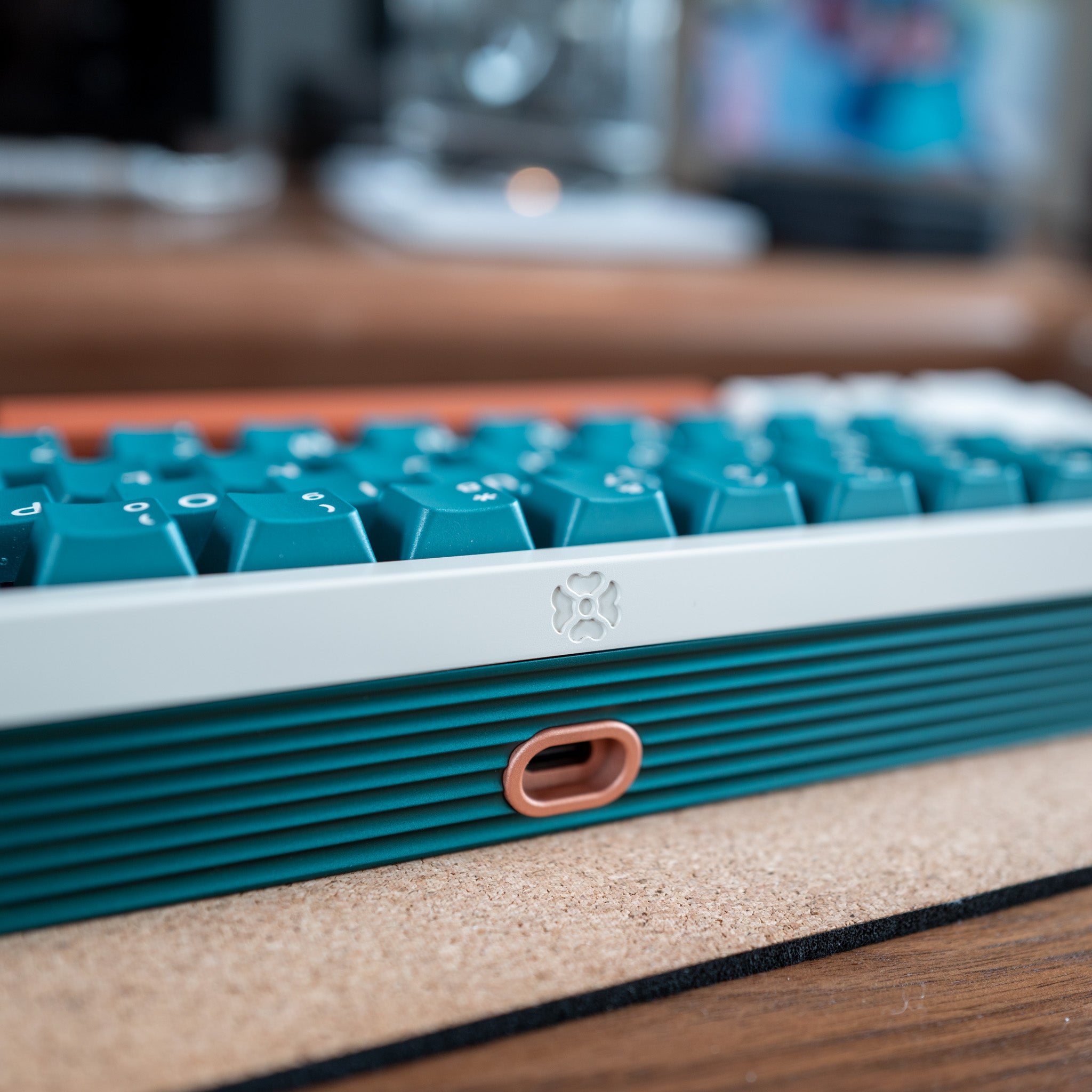 Phi 65 Keyboard Kit – Clever Keebs