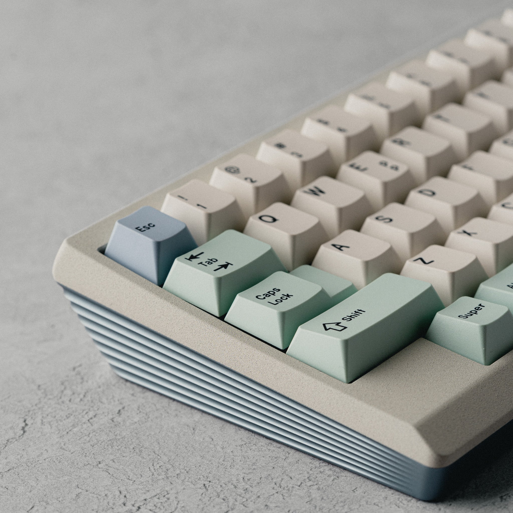 Phi 60